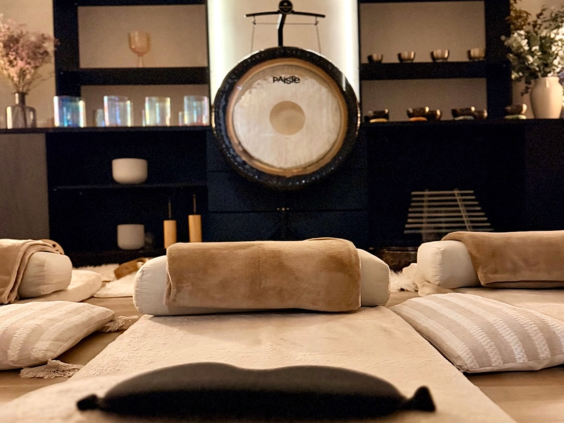 Gong Bath en séance collective chez Resonance Sound & Healing