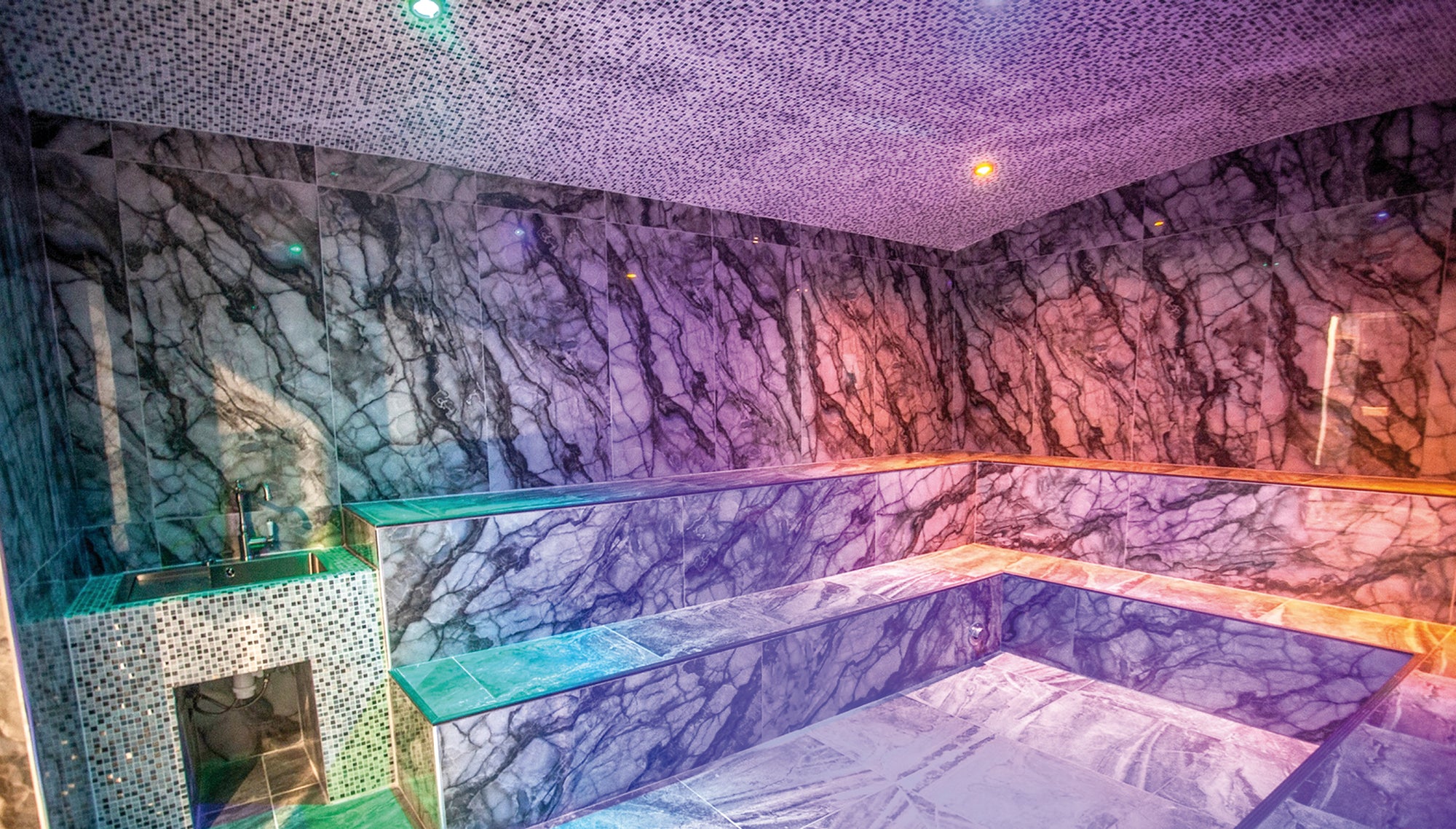 Un accès au spa chez Royal Spa - 4h