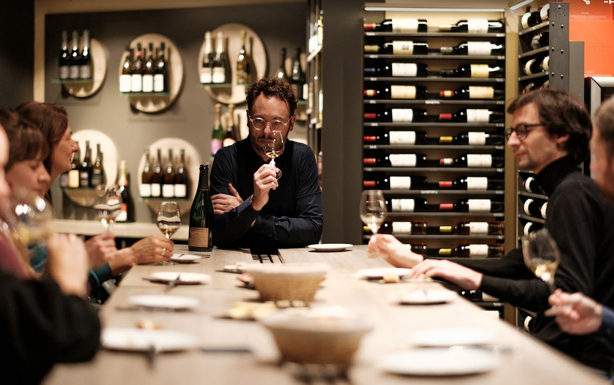 Un atelier dégustation de 5 vins chez Le Vin qui Parle - 1h30
