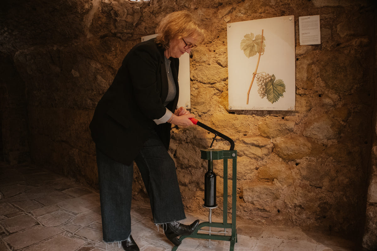 Création et assemblage de cuvée personnalisée et dégustation chez Mon Petit Vin - Paris