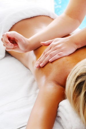 Un modelage relaxant du visage et du corps chez Plénitude Beauté - 40 min