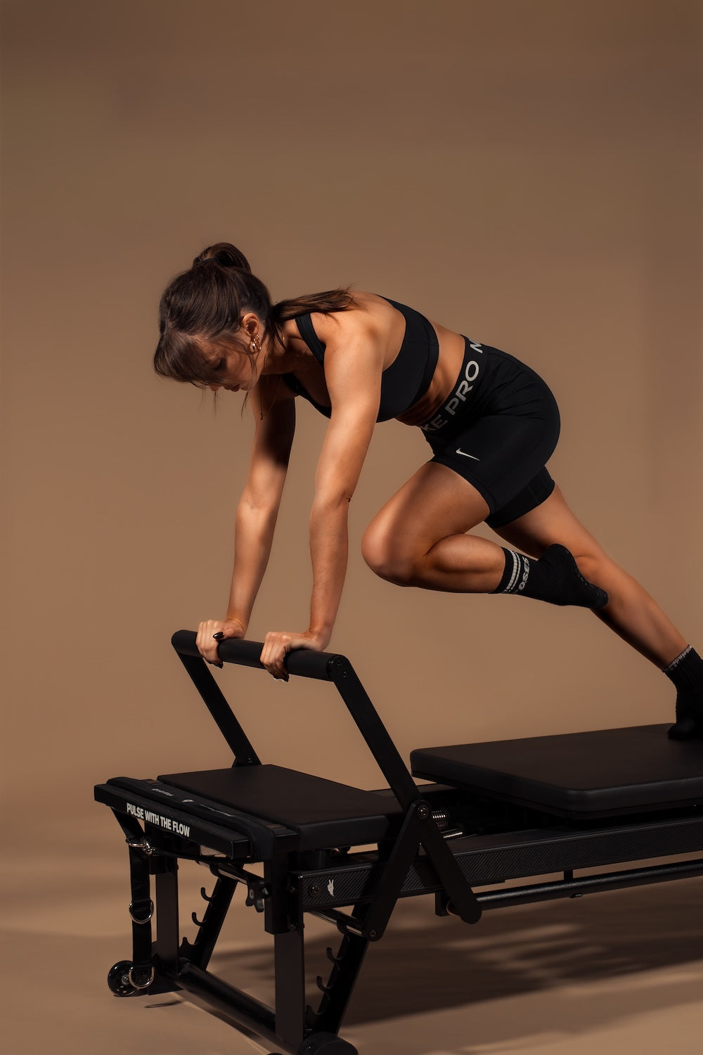 Séance de sport au studio Poses Reformer