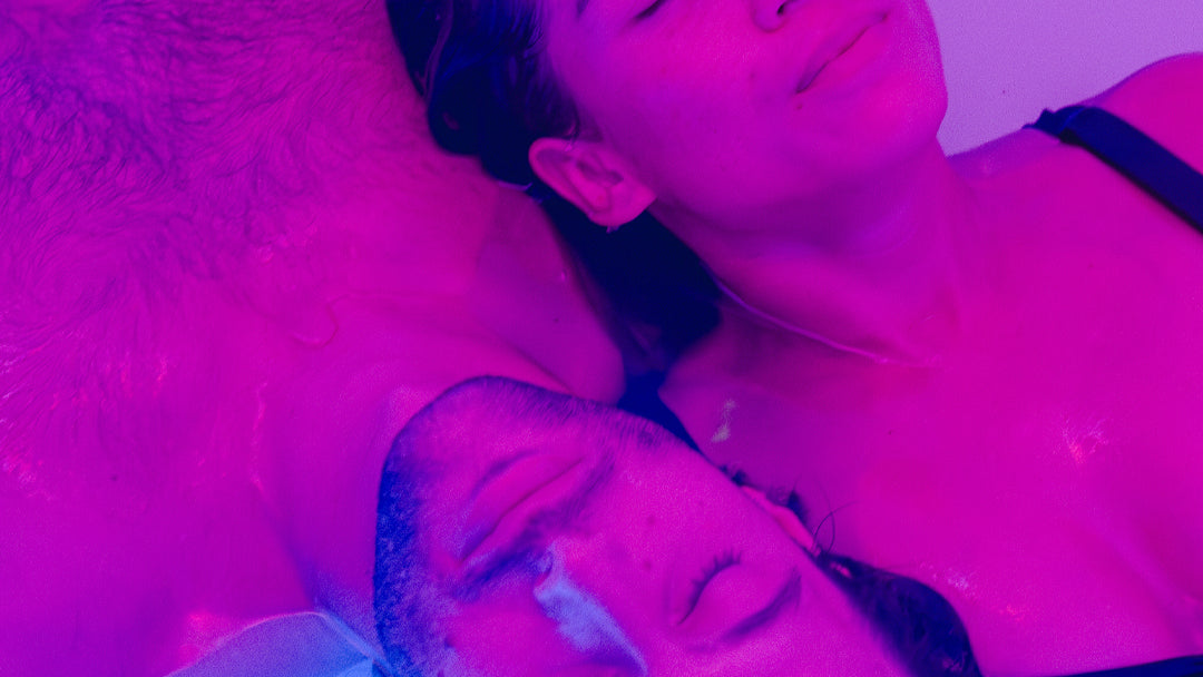 Séance de flottaison en isolation sensorielle Le Lounge chez Bodyfloat