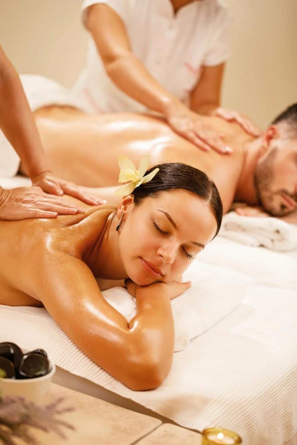 Un massage (60min) puis 30 minutes de lit massant Hydrojet chez MassäG & Aesthetic