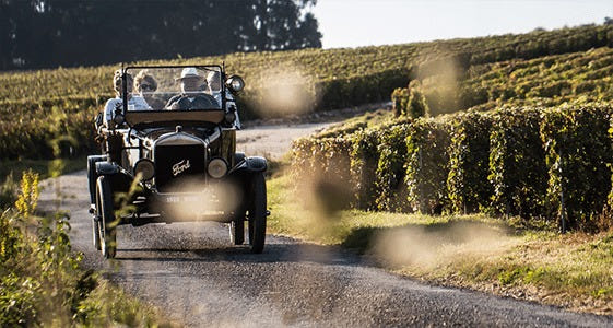 Une visite des anciens pressoirs et une dégustation chez Champagne Dom Caudron