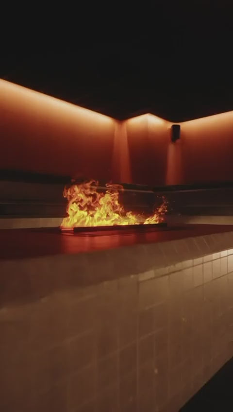 Charger la vidéo : Séance de sauna et bain froid chez Re-Set